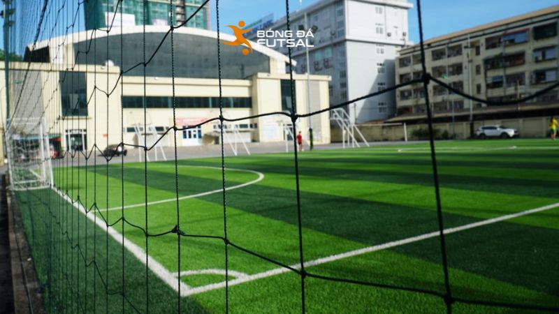 Sân bóng Đại học Ngoại Ngữ (Sân bóng đá Ulis)