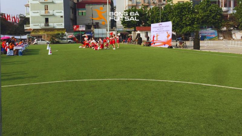 Sân Minh Kiệt thoáng mát, giá thuê hợp lý cho đội nhóm nhỏ