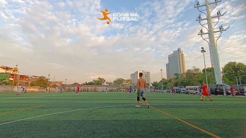 Sân bóng đá Hồng Hà (Phúc Xá)