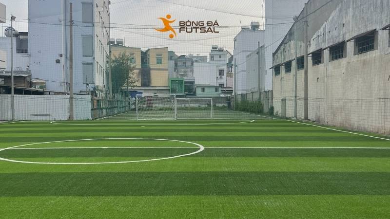 Hiệp Tân – Sân bóng giá phải chăng, phù hợp cho học sinh, sinh viên