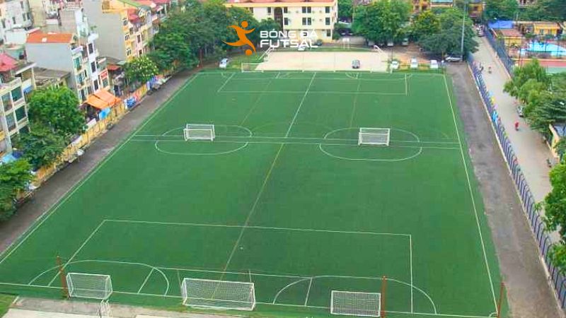 Sân bóng Thủy Lợi