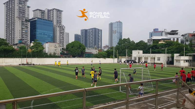 Sân bóng đá 69 Hoàng Cầu