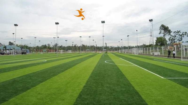Sân bóng đá Đại học Thủy Lợi