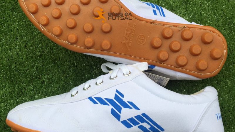 Giày vải đá bóng Mizuno Morelia Neo III TF