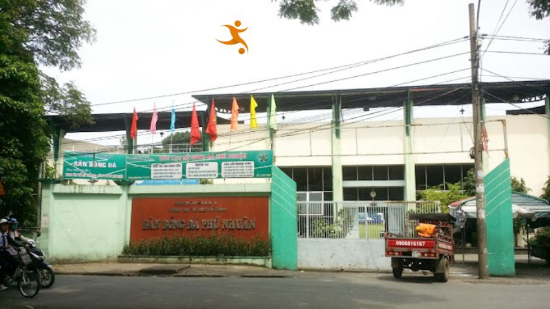 Sân bóng đá Phú Nhuận – Hoàng Minh Giám (Trung tâm thể thao Phú Nhuận)