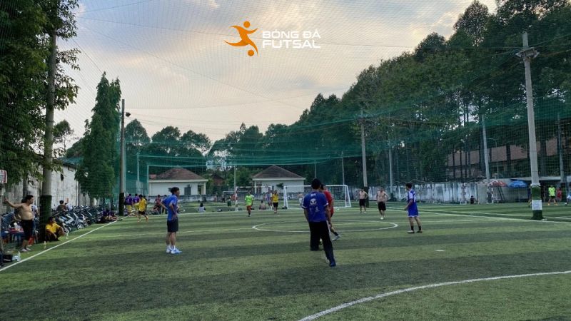 Sân bóng Phú Nhuận – Mini Đào Duy Anh