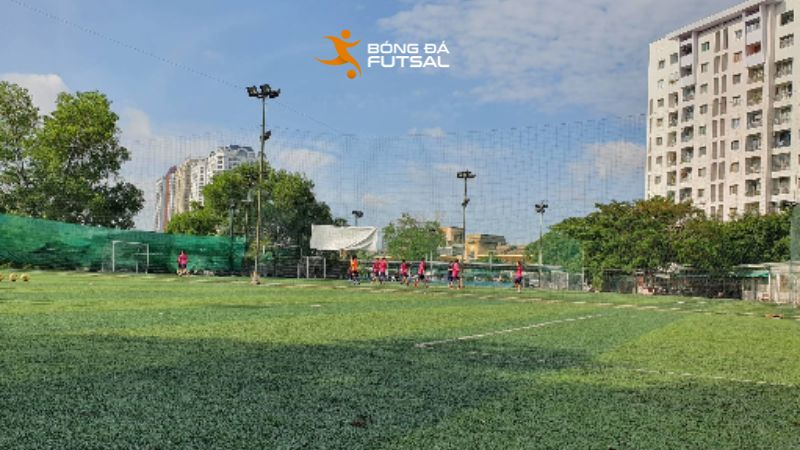 Sân bóng đá quận 11 Nam Sơn
