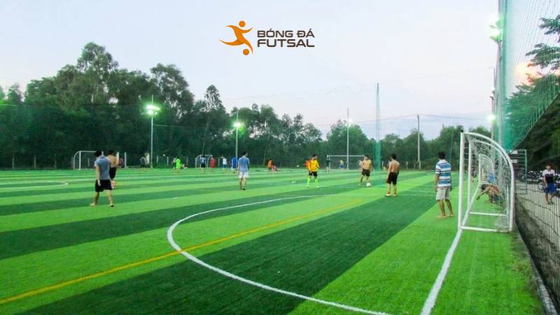 Sân Trường Thành Sport mặt sân chất lượng phù hợp cho dân tập