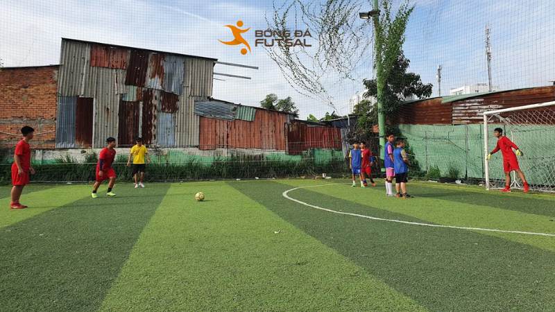 Sân Hoàng Kim cho thuê sân cỏ q7 với 6 sân cỏ nhân tạo tiện nghi