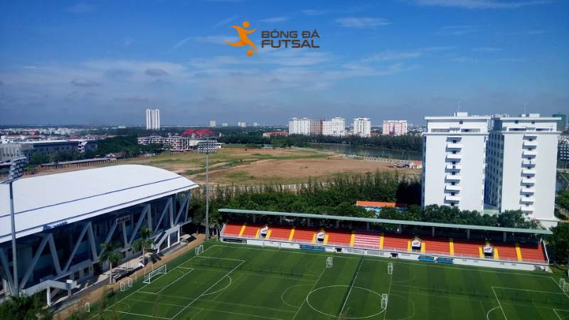 Sân Tôn Đức Thắng – Sân bóng đá quận 7 hiện đại, chuẩn FIFA 2 sao